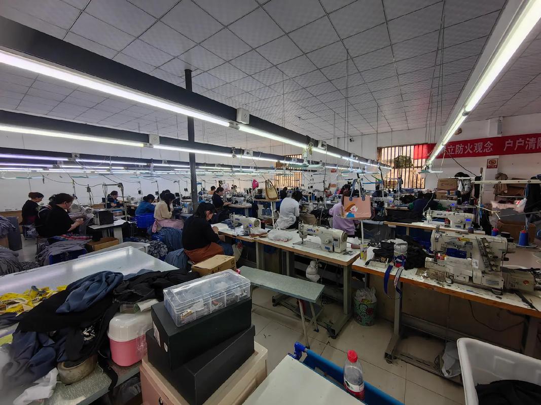 去商场不如来工厂 服装人加油，未来会更好
